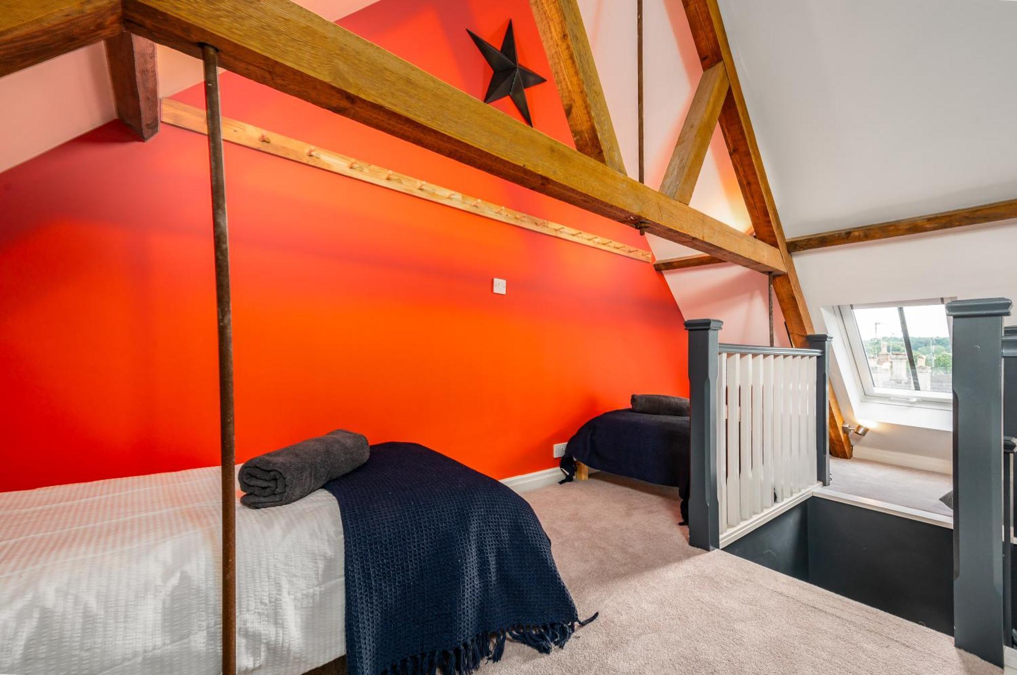 Stylish Central 6 Bedroom Converted Granary Стамфорд Екстер'єр фото